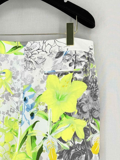 Pre - loved BCBG White Multicolor Floral Size Medium Pants at Reems Closet