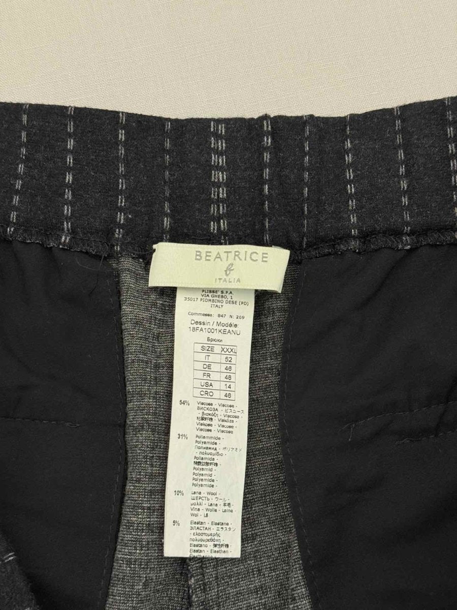 Pre-loved BEATRICE B Culottes Grey w/ White Size US 14 Pants at Reems Closet