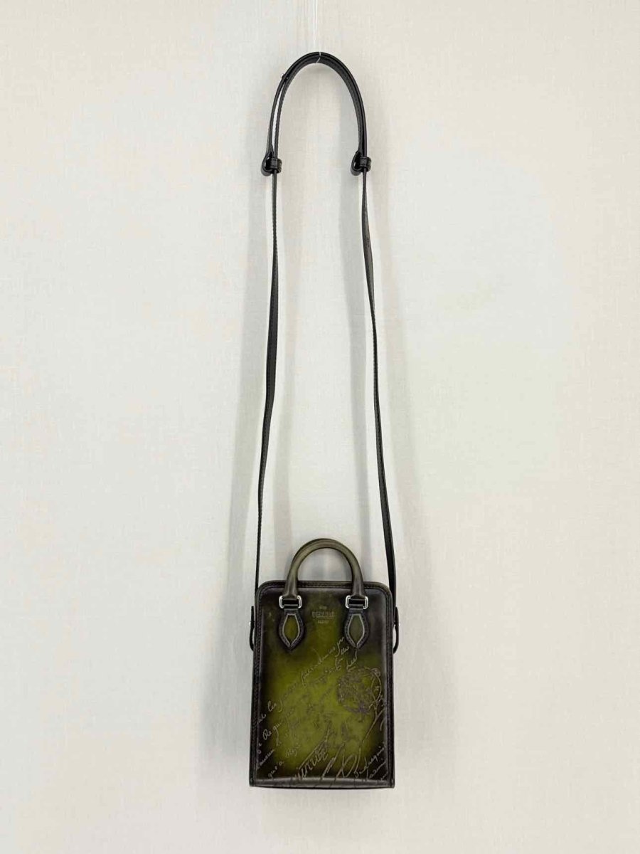 Pre-loved BERLUTI Premier Jour Gulliver Scritto Green Messenger at Reems Closet