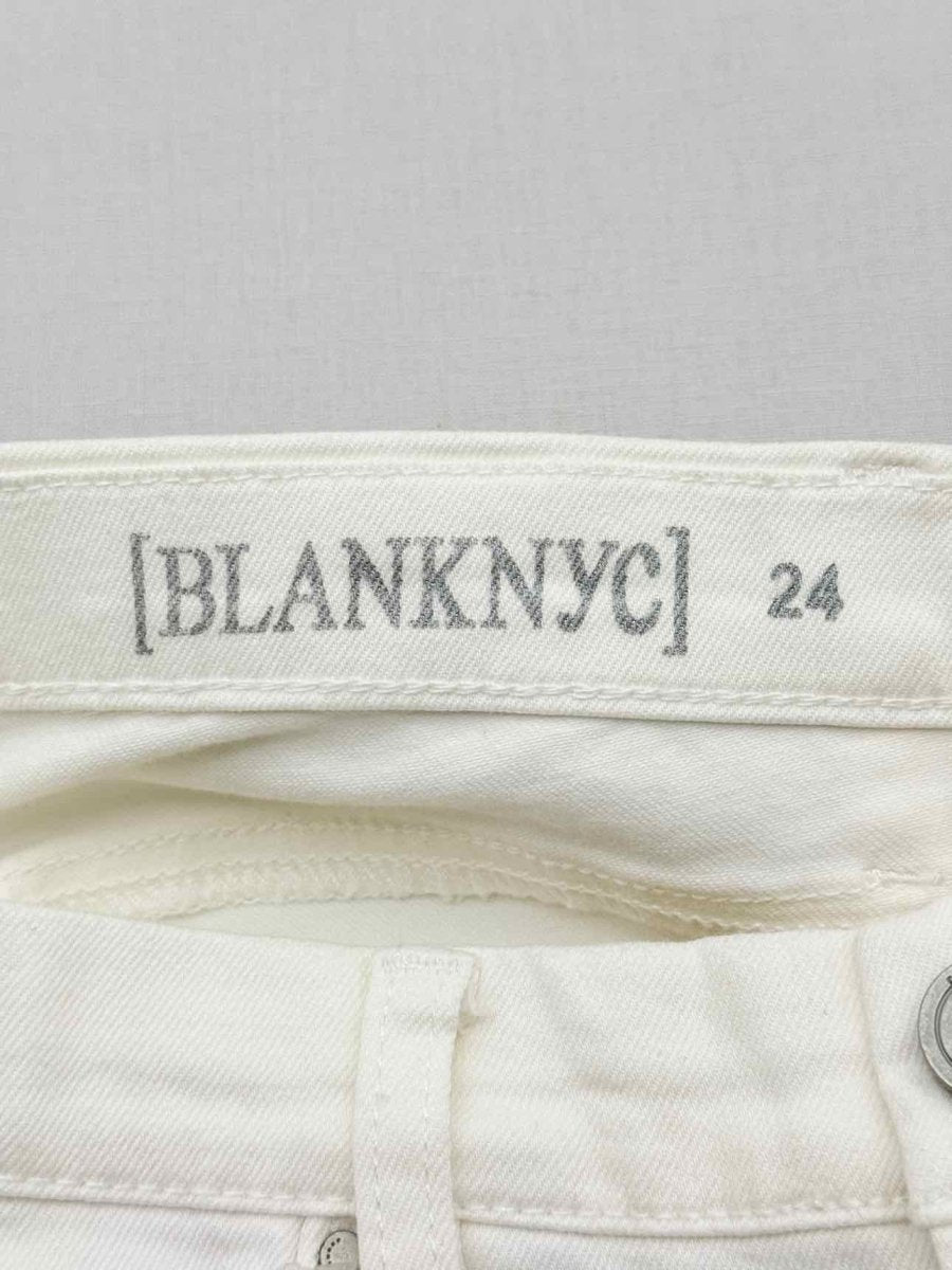 Pre - loved BLANKNYC Dreamathon White Ripped Size 24 Jeans at Reems Closet