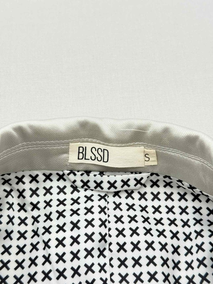 Pre - loved BLSSD Grey Embroidered Size Small Jacket at Reems Closet