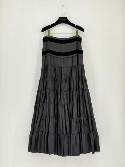 Pre-loved BLUMARINE Black Size US 8 Long Skirt at Reems Closet