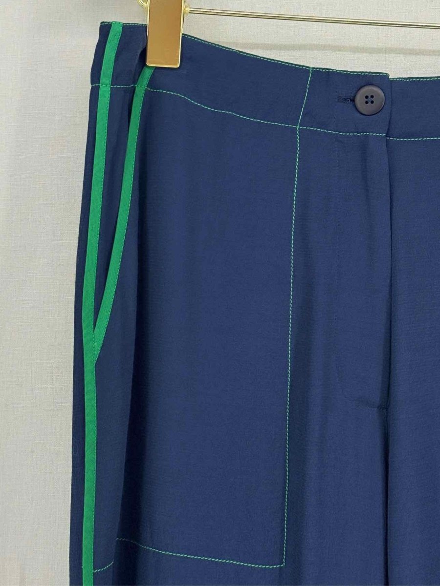 Pre - loved BODICE STUDIO Navy Blue & Green Size Large Outfit Set at Reems Closet