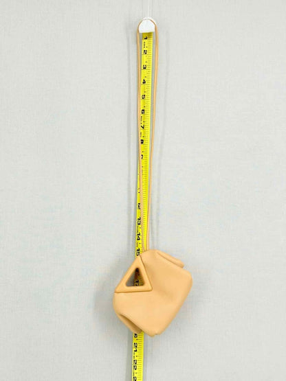 Pre - loved BOTTEGA VENETA Beige Coin Wallet at Reems Closet