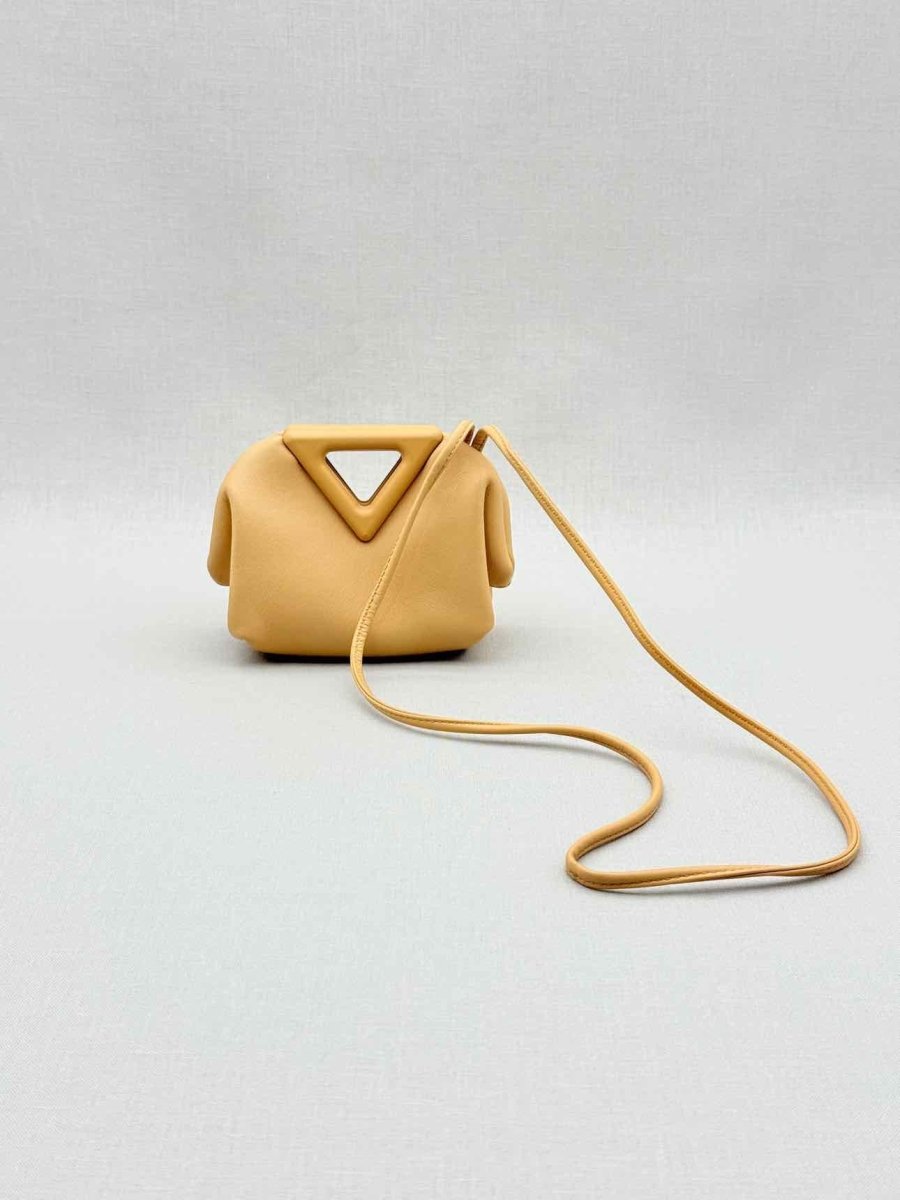 Pre - loved BOTTEGA VENETA Beige Coin Wallet at Reems Closet