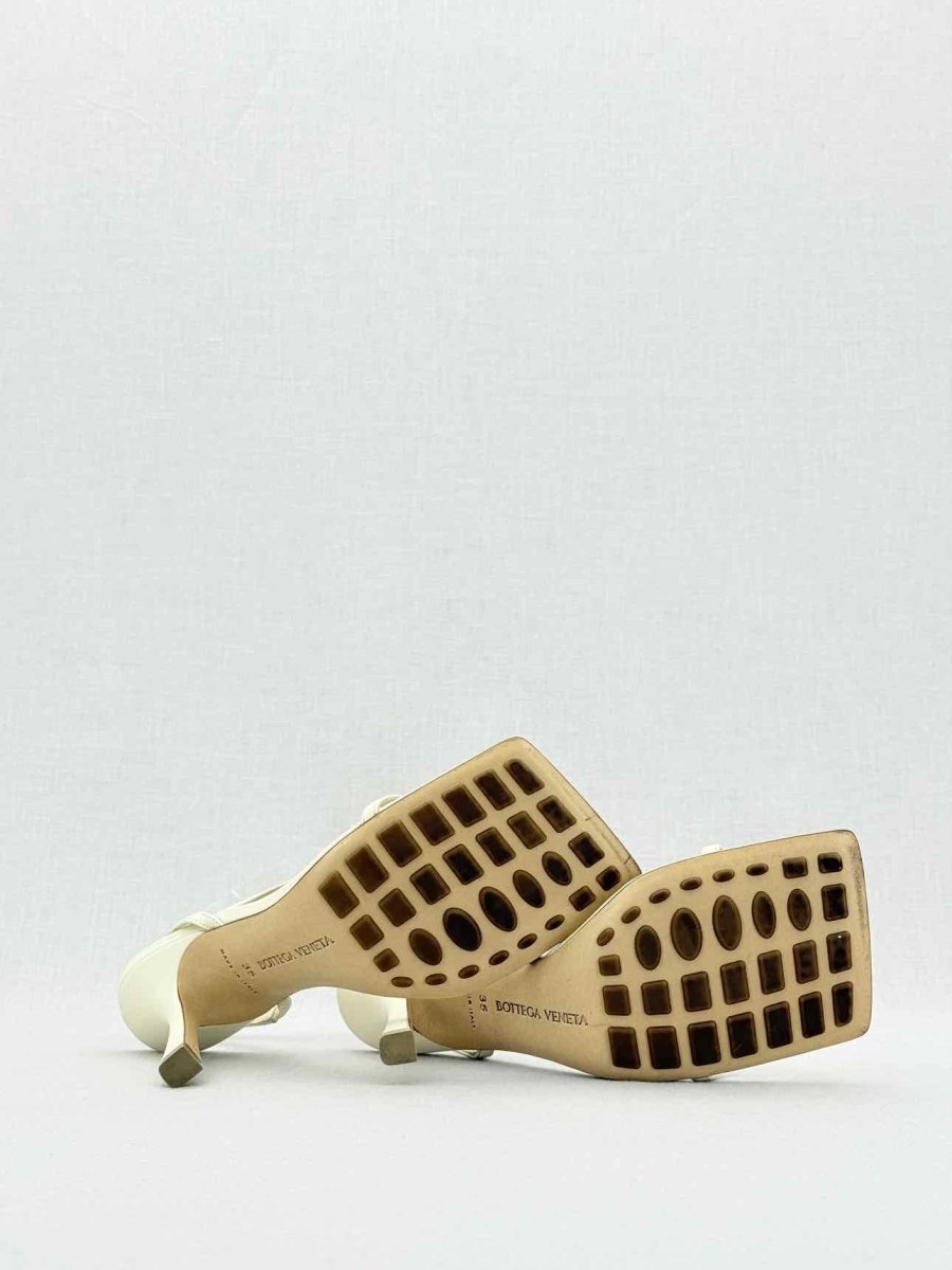 Pre - loved BOTTEGA VENETA Beige Size EU 35 Heeled Sandals at Reems Closet