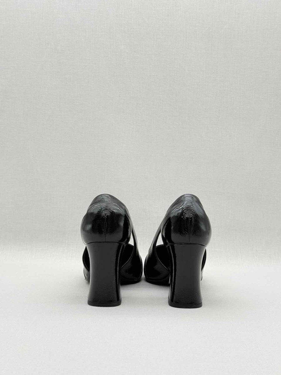 Pre - loved BOTTEGA VENETA Black Size EU 37.5 Pumps at Reems Closet
