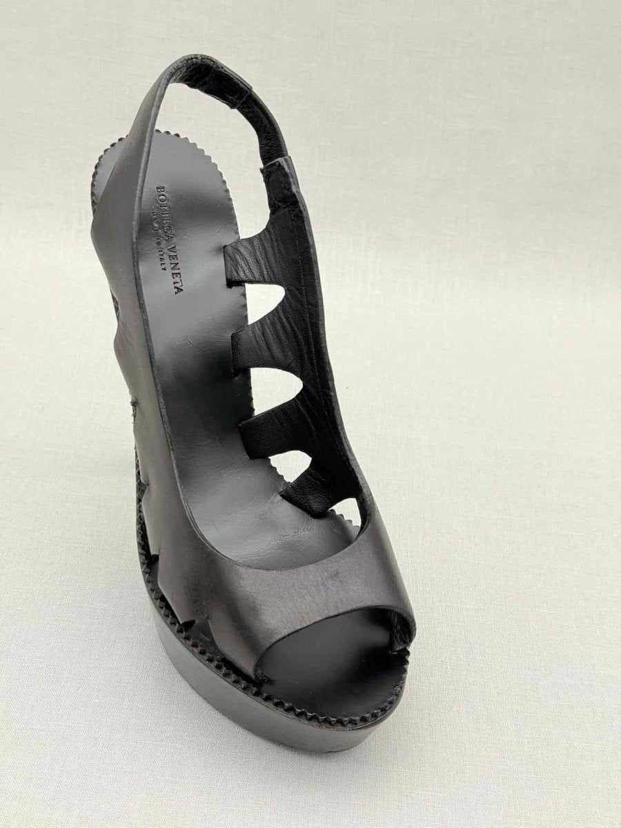 Pre - loved BOTTEGA VENETA Black Size EU 38.5 Slingbacks at Reems Closet