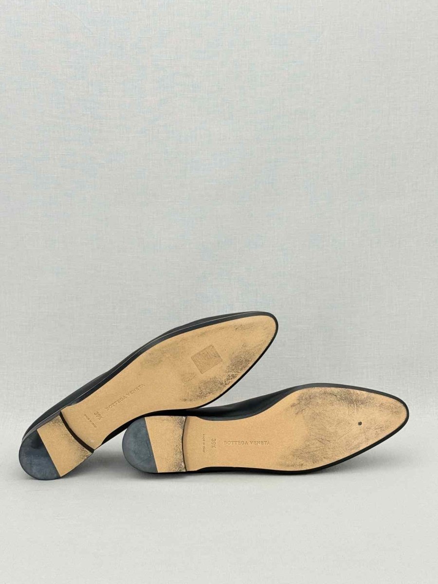 Pre - loved BOTTEGA VENETA Black Size EU 39.5 Flat Shoes at Reems Closet