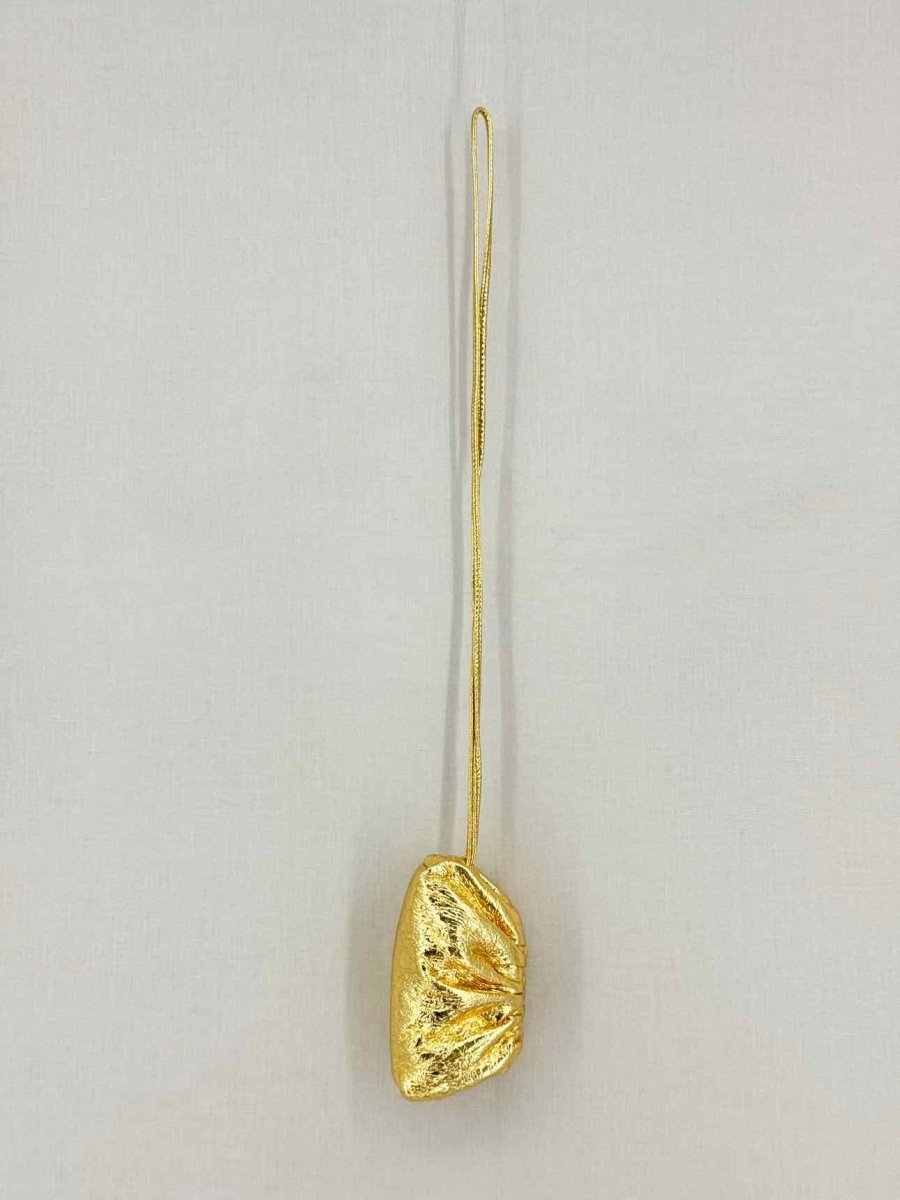Pre-loved BOTTEGA VENETA Gold Metallic Coin Wallet at Reems Closet