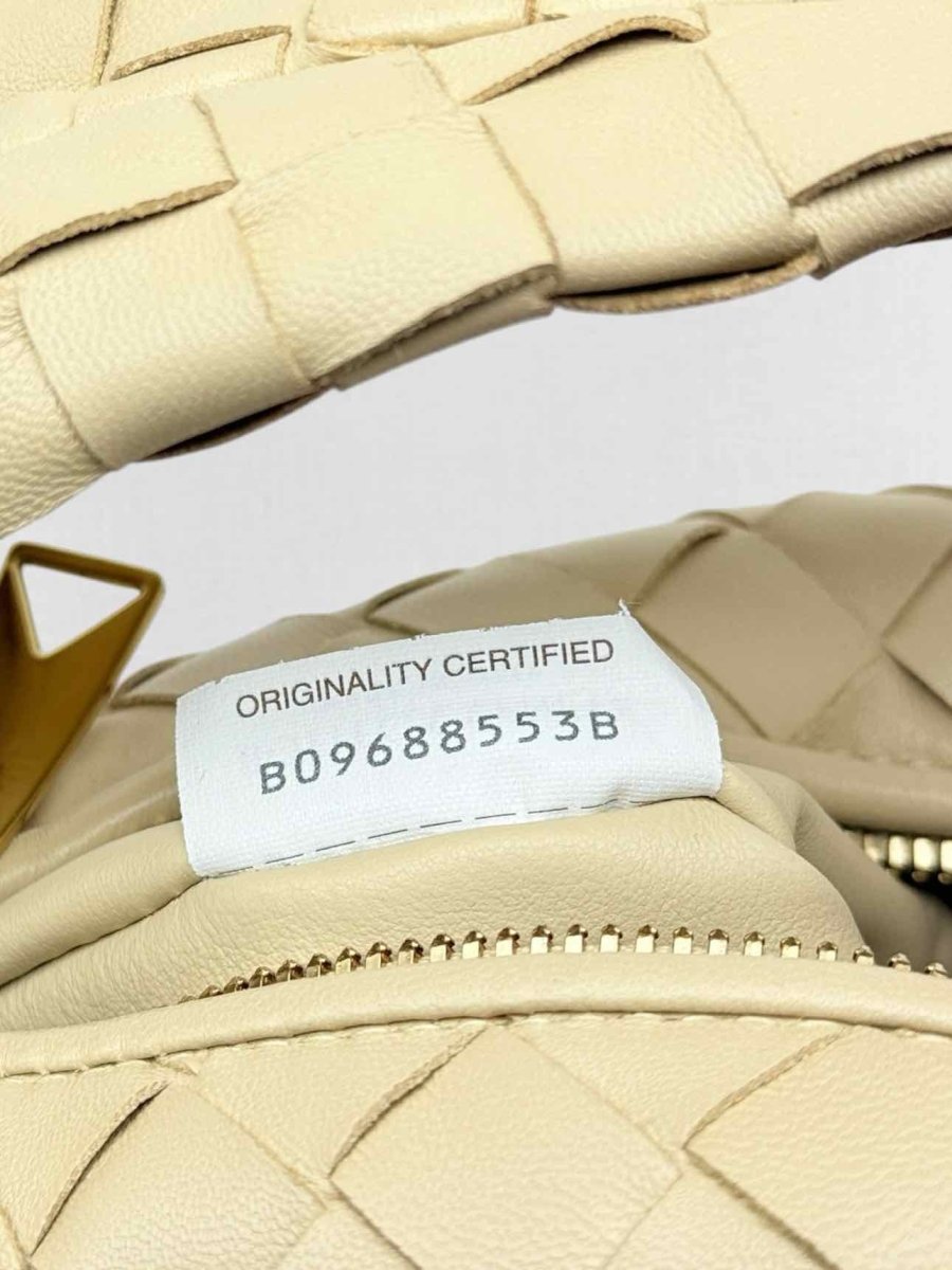 Pre - loved BOTTEGA VENETA Jodie Beige Intrecciato Hobo bag at Reems Closet
