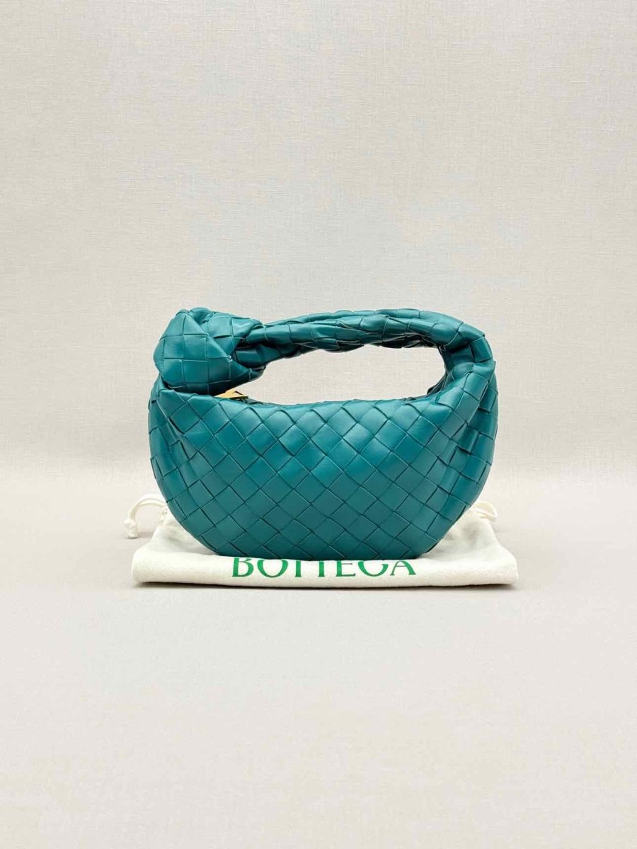Pre-loved BOTTEGA VENETA Jodie Green Woven Hobo bag at Reems Closet