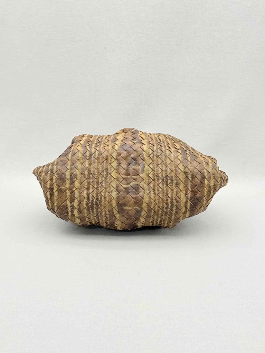 Pre-loved BOTTEGA VENETA Knot Frame Brown Intrecciato Clutch at Reems Closet