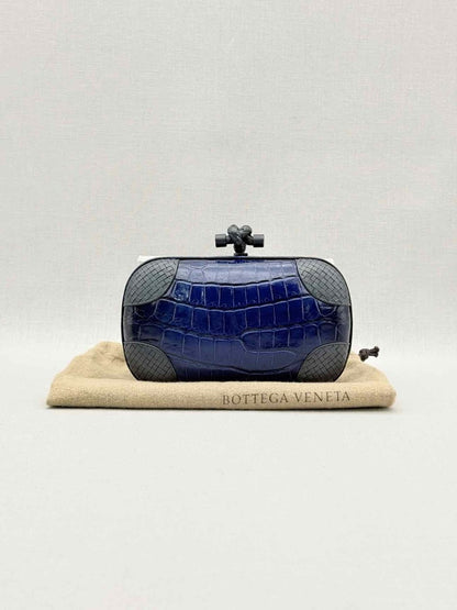 Pre-loved BOTTEGA VENETA Knot Royal Blue Clutch at Reems Closet