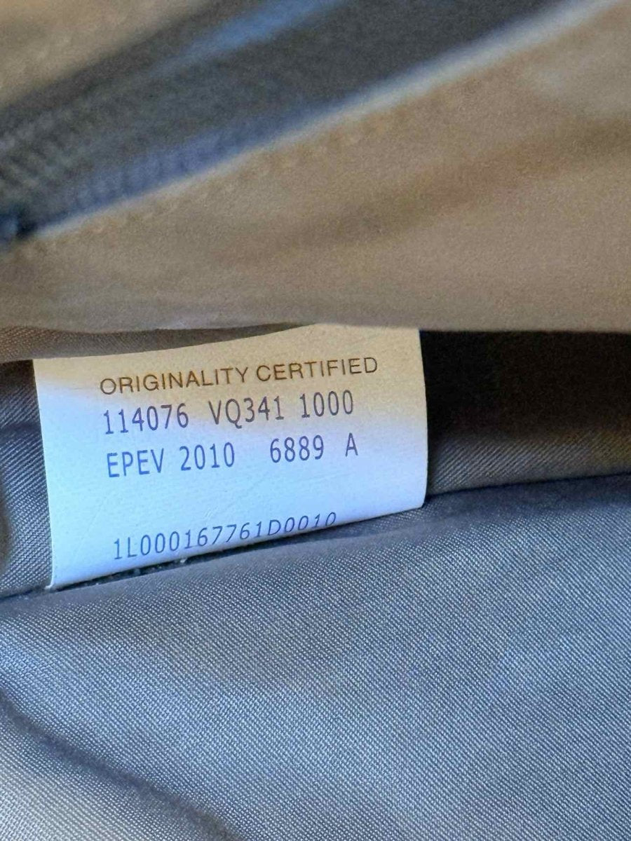 Pre - loved BOTTEGA VENETA Laptop Bag at Reems Closet