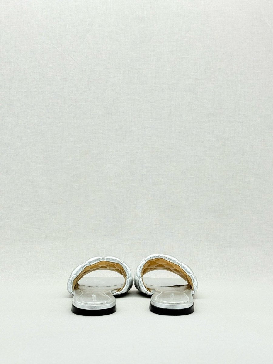 Pre - loved BOTTEGA VENETA Metallic Silver Size EU 38.5 Sandals at Reems Closet