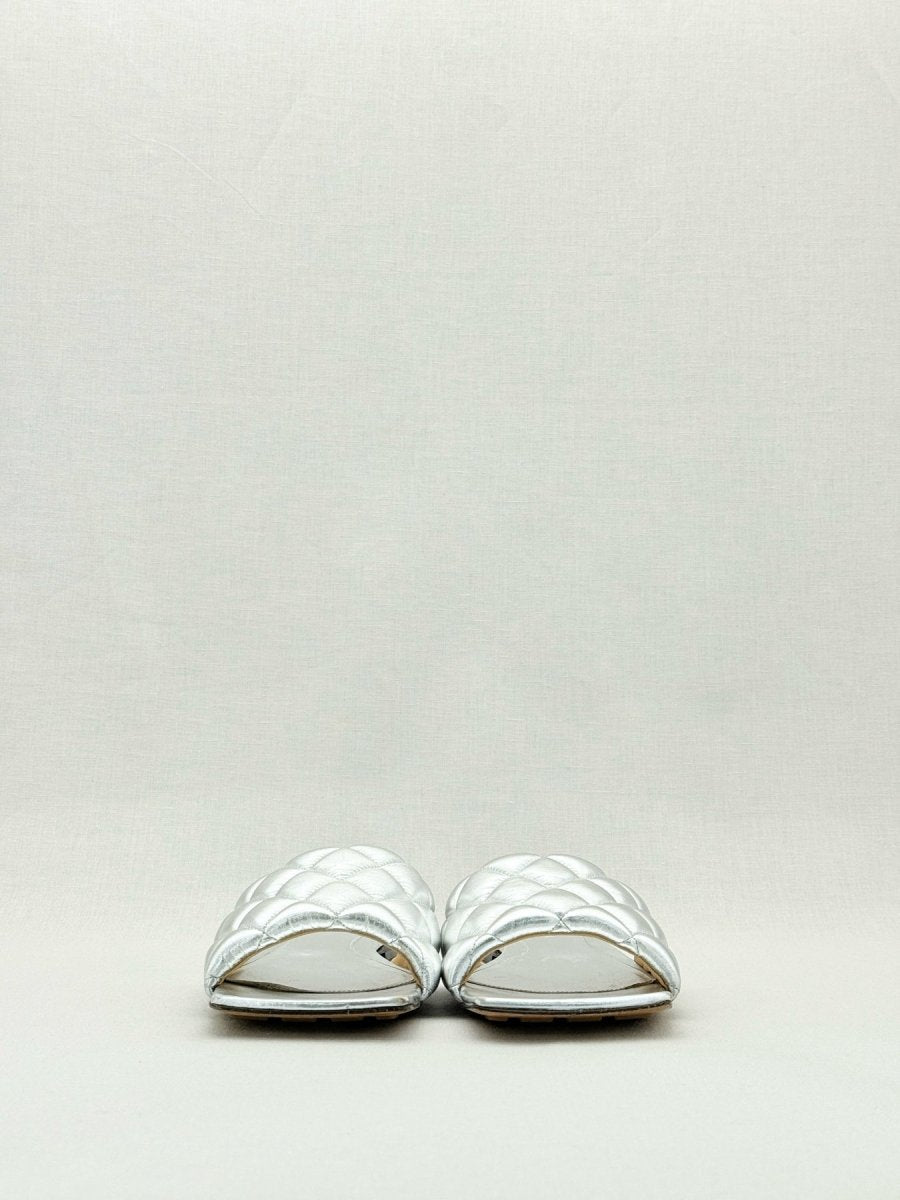 Pre - loved BOTTEGA VENETA Metallic Silver Size EU 38.5 Sandals at Reems Closet