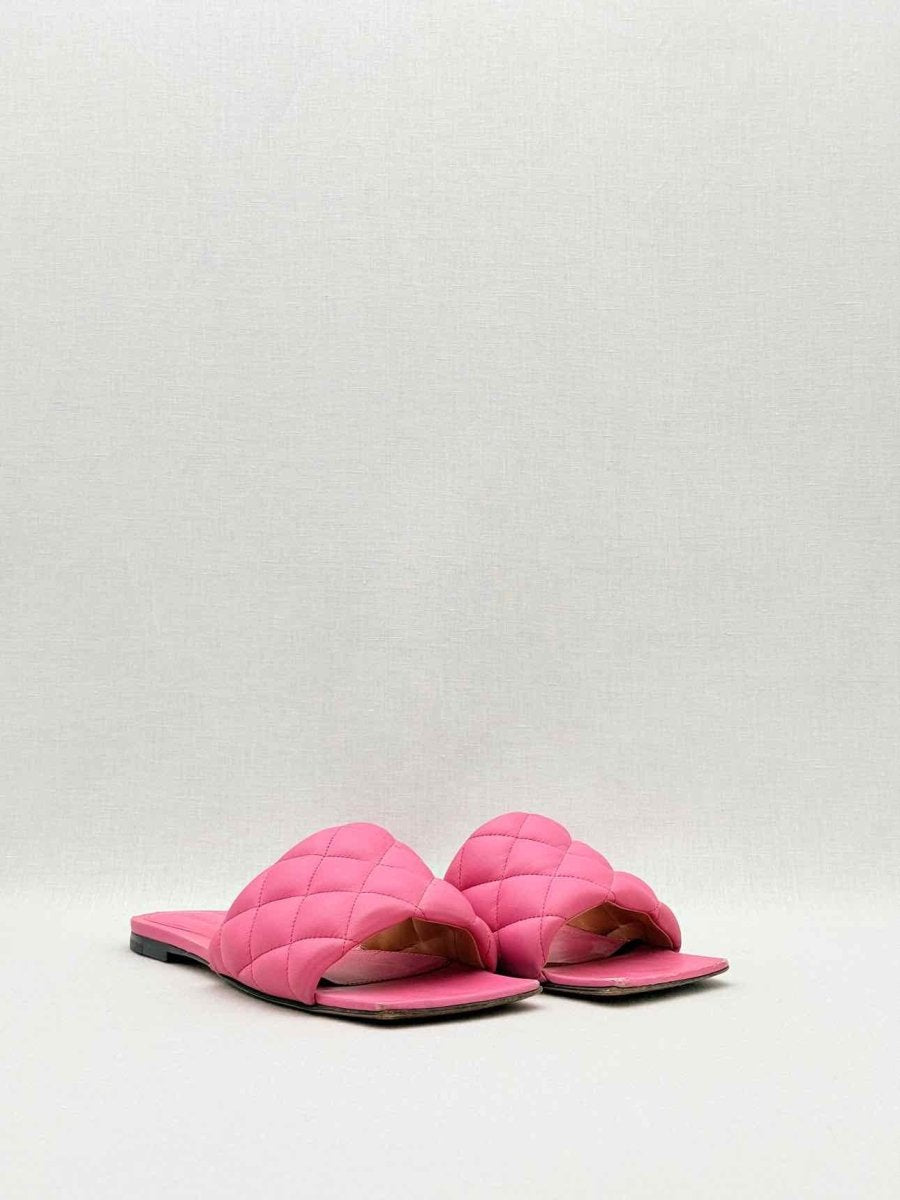 Pre - loved BOTTEGA VENETA Pink Size EU 36.5 Flat Shoes at Reems Closet