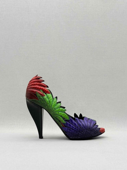 Pre - loved BOTTEGA VENETA Red Multicolor Floral Size EU 39 Pumps at Reems Closet