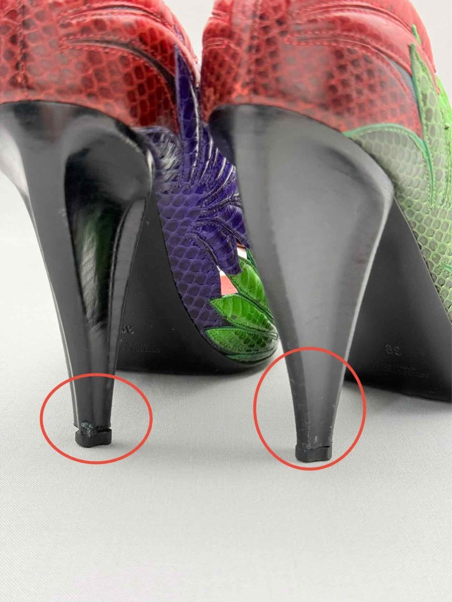 Pre - loved BOTTEGA VENETA Red Multicolor Floral Size EU 39 Pumps at Reems Closet