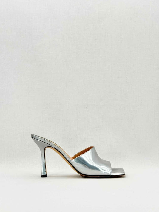 Pre - loved BOTTEGA VENETA Size EU 39 Heeled Sandals at Reems Closet