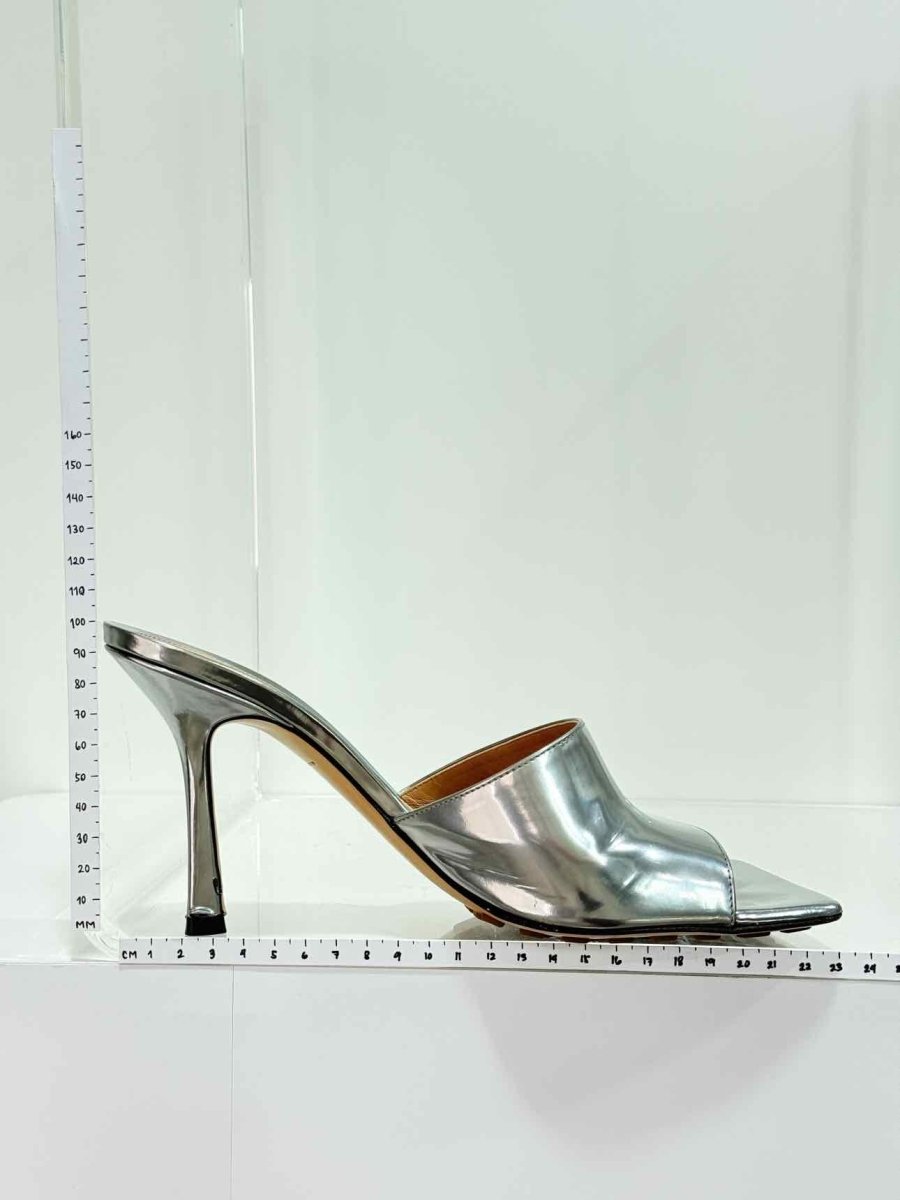 Pre - loved BOTTEGA VENETA Size EU 39 Heeled Sandals at Reems Closet