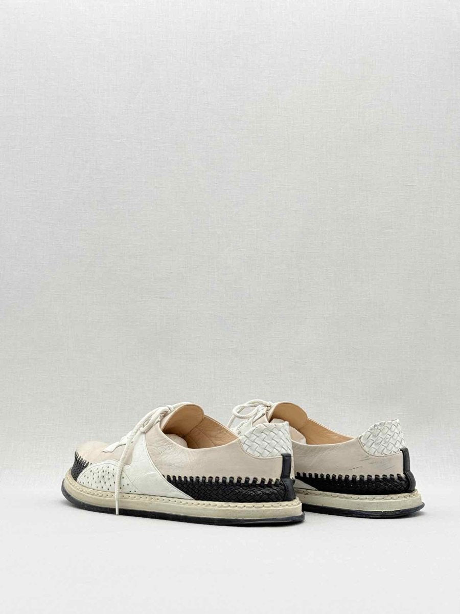 Pre - loved BOTTEGA VENETA Size EU 40 Sneakers at Reems Closet