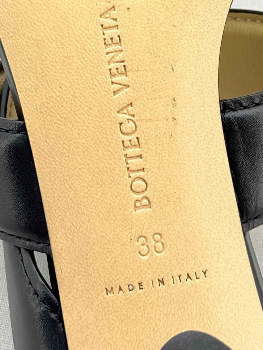 Pre - loved BOTTEGA VENETA The Band Black Size EU 38 Sandals at Reems Closet