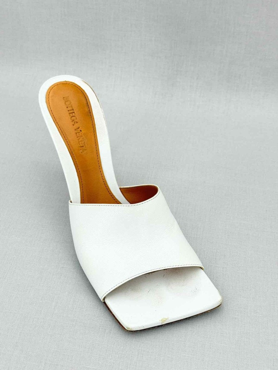 Pre - loved BOTTEGA VENETA White Size EU 39 Heeled Sandals at Reems Closet