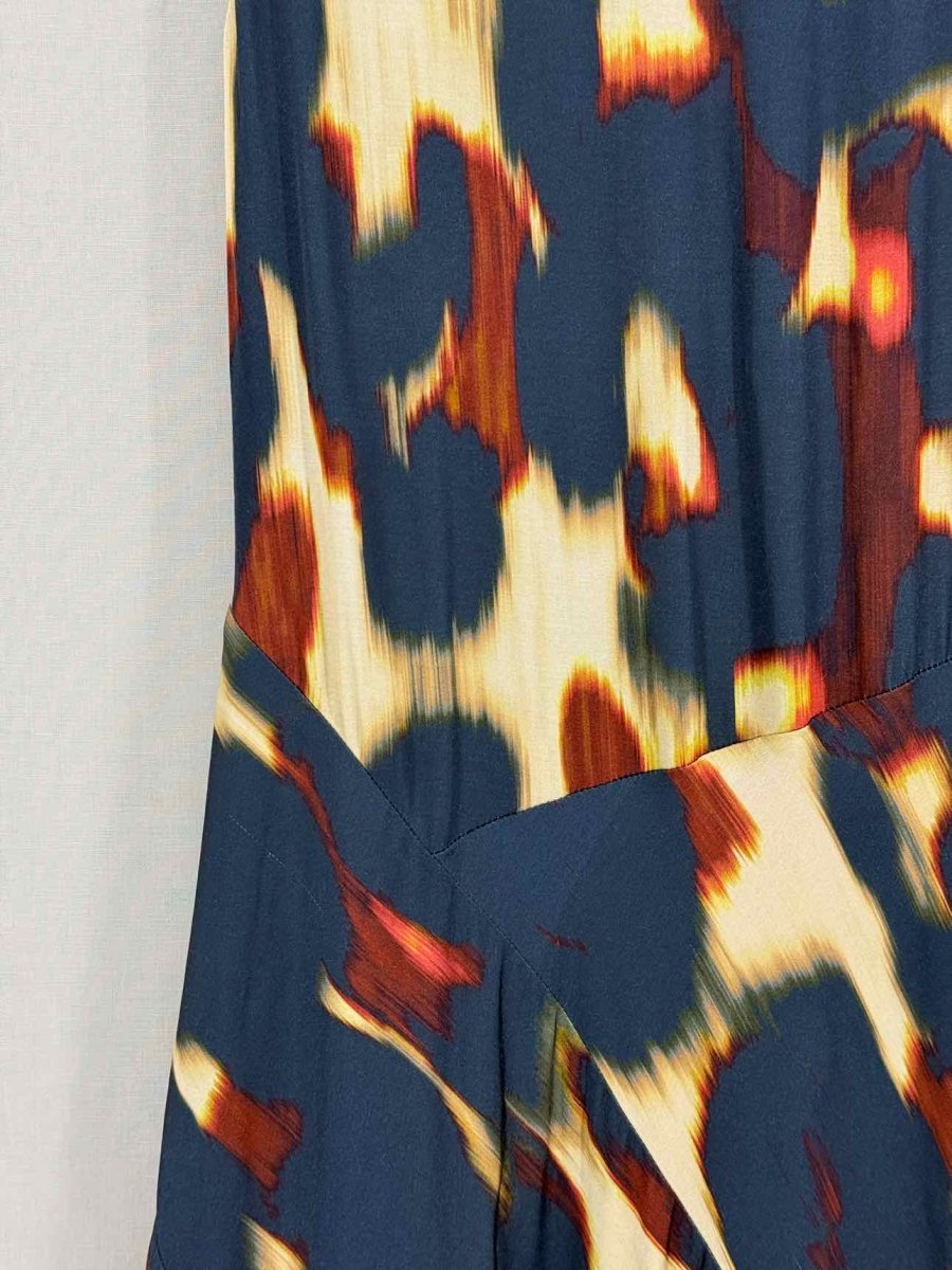 Pre - loved BR Jodi Navy Blue & Beige Size US 10 Long Dress at Reems Closet