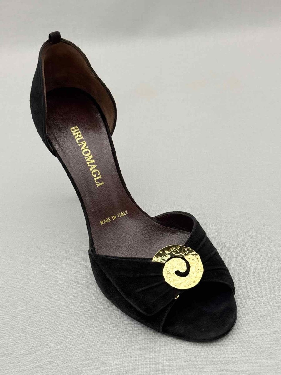 Pre-loved BRUNO MAGLI Vintage Black Size EU 38 Pumps at Reems Closet