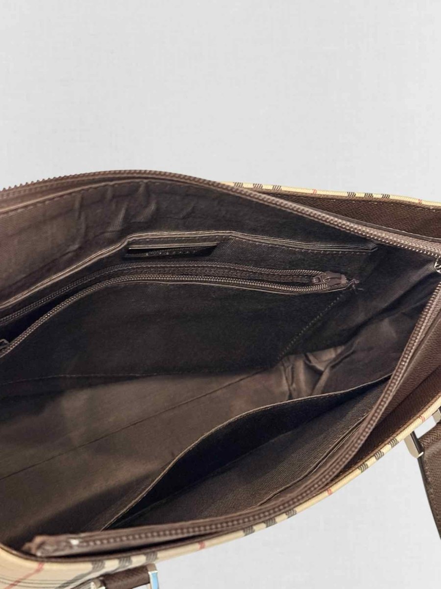 Pre - loved BURBERRY Beige Multicolor Tote Bag at Reems Closet