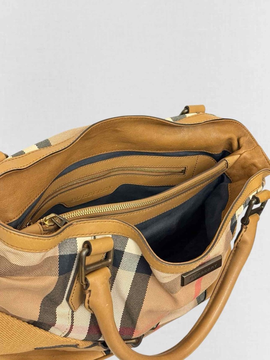 Pre - loved BURBERRY Beige w/ Black & White Shoulder Bag at Reems Closet