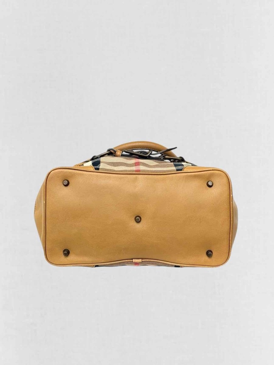 Pre - loved BURBERRY Beige w/ Black & White Shoulder Bag at Reems Closet