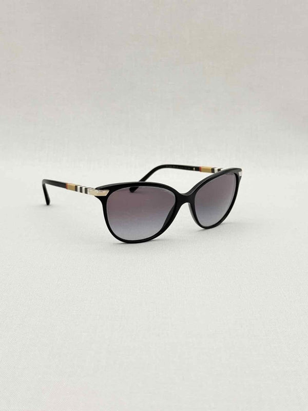 Pre - loved BURBERRY Black Sunglasses at Reems Closet