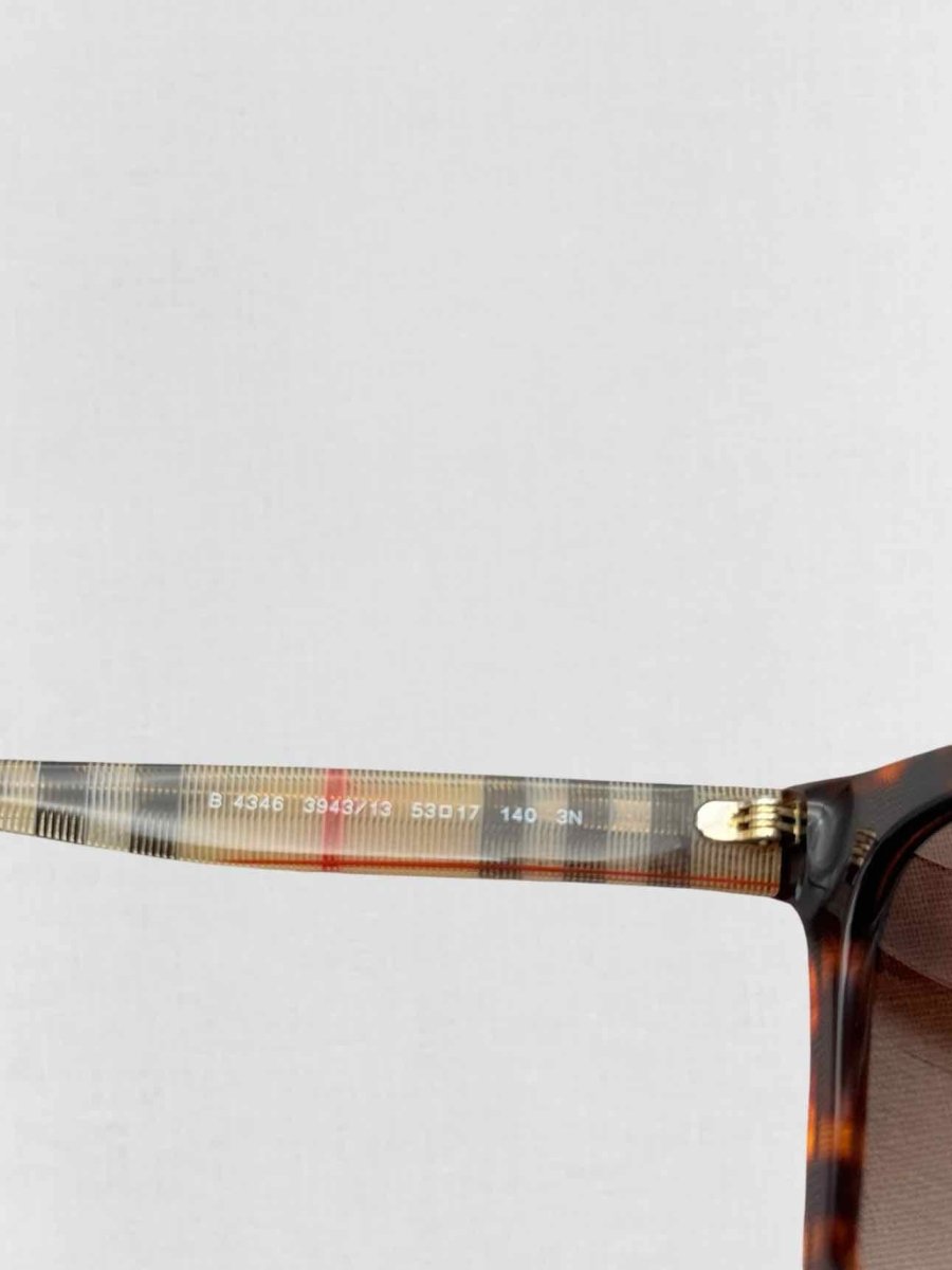 Pre - loved BURBERRY Brown Sunglasses at Reems Closet