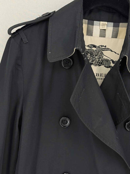 Pre-loved BURBERRY Chelsea Heritage Trench Black Size US 10 Coat at Reems Closet