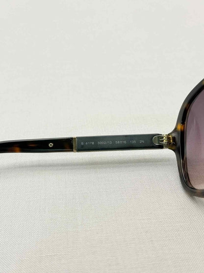 Pre-loved BURBERRY Dark brown Sunglasses at Reems Closet