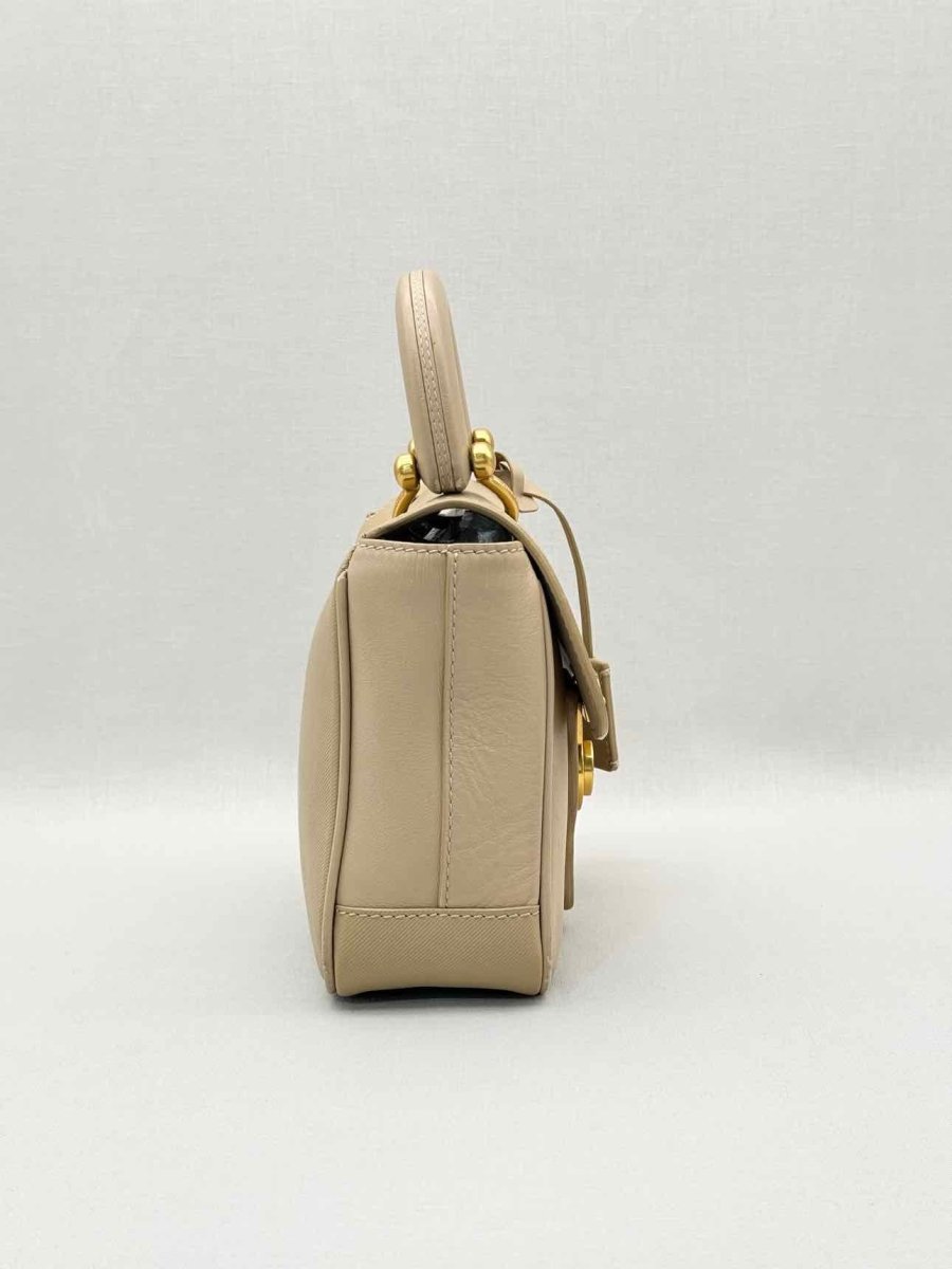 Pre-loved BURBERRY DK88 Beige Top Handle at Reems Closet