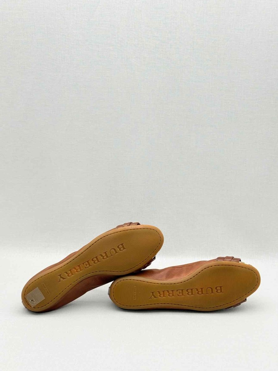 Pre-loved BURBERRY Drayton Brown Checked Size EU 35 Ballet Flats at Reems Closet