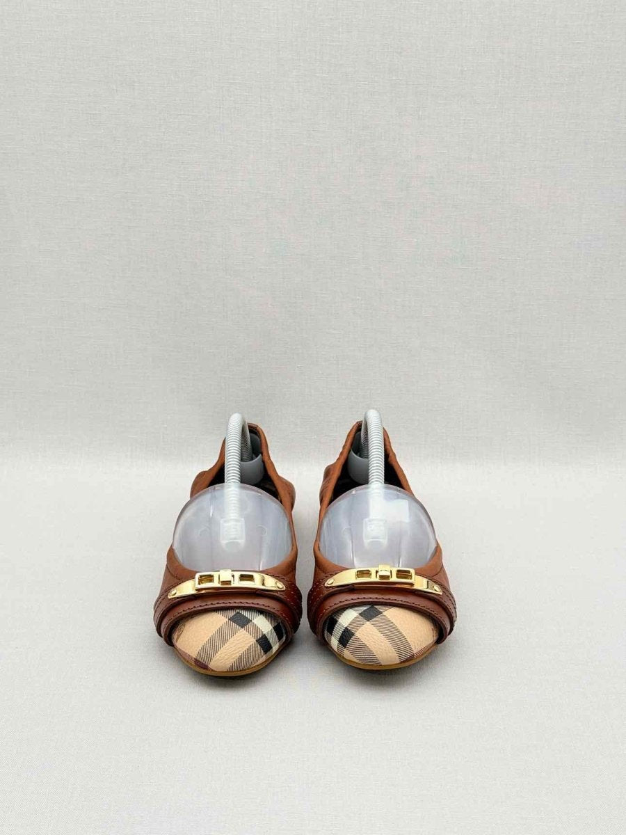 Pre-loved BURBERRY Drayton Brown Checked Size EU 35 Ballet Flats at Reems Closet