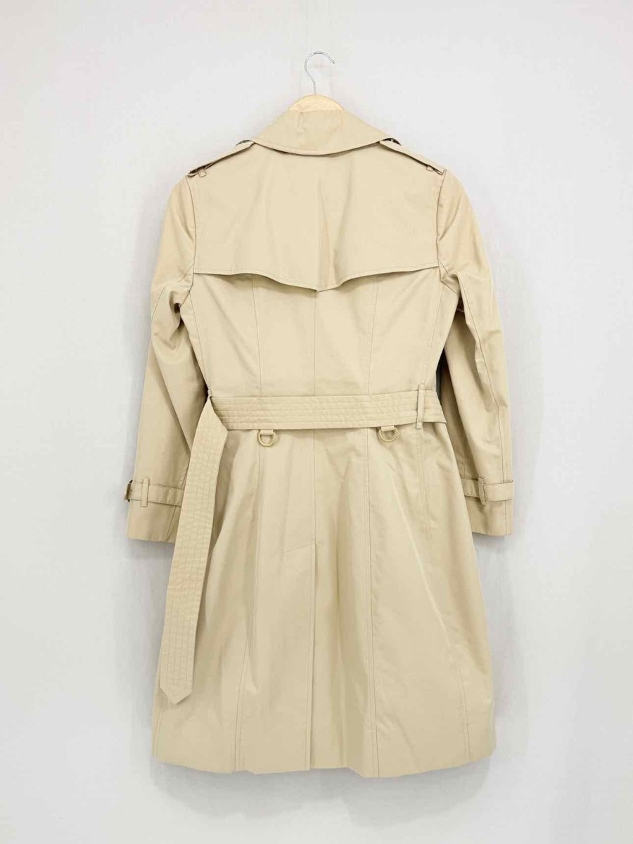 Pre - loved BURBERRY Kensington Beige Size Medium Coat at Reems Closet