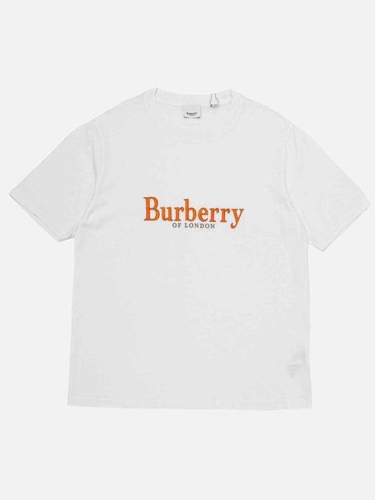 Pre - loved BURBERRY White Logo T - shirt at Reems Closet