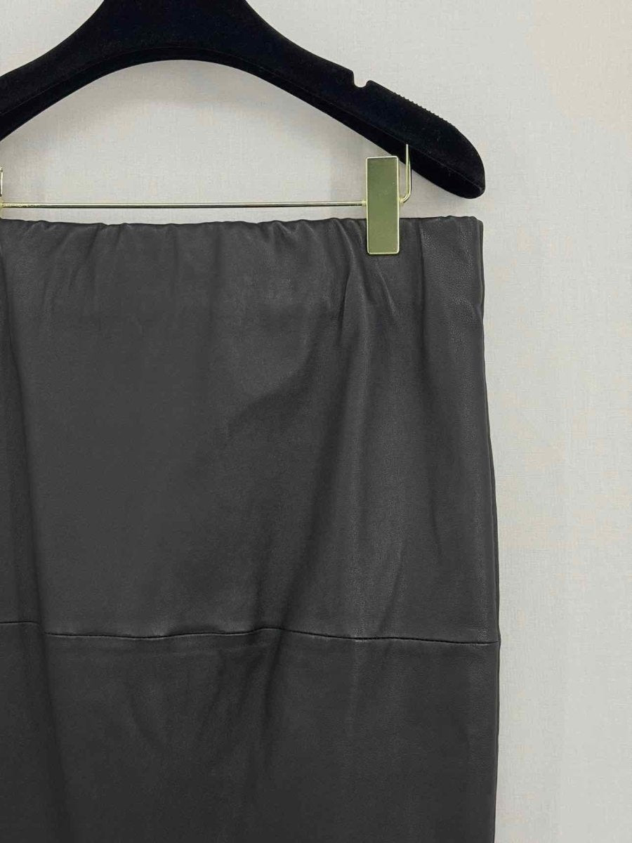 Pre - loved BY MALENE BIRGER Black Size US 2 Knee Length Skirt at Reems Closet