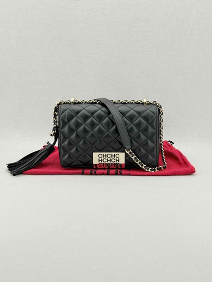 Pre - loved CAROLINA HERRERA Black Quilted Shoulder Bag at Reems Closet