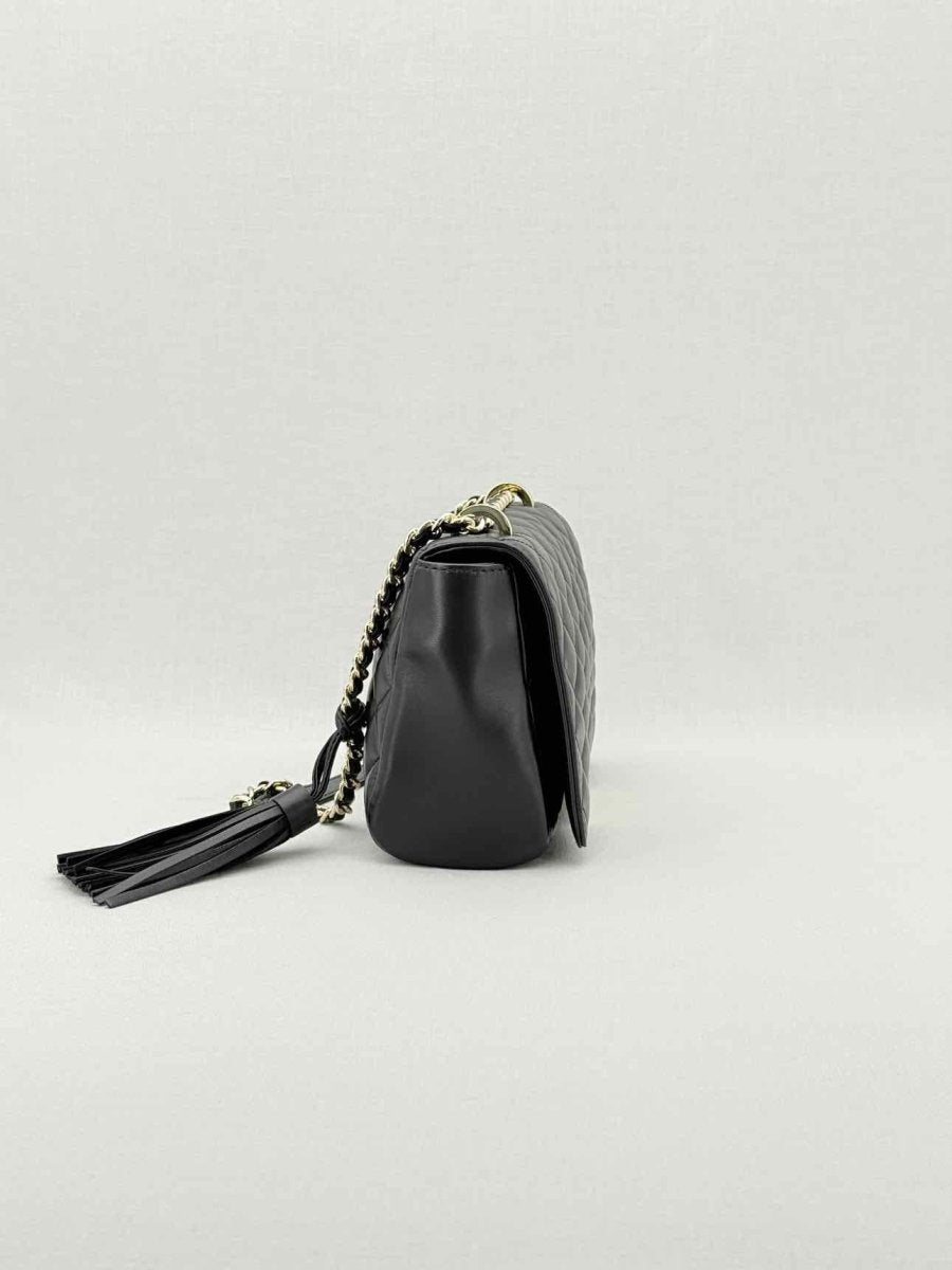 Pre - loved CAROLINA HERRERA Black Quilted Shoulder Bag at Reems Closet