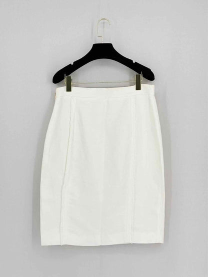 Pre - loved CAROLINA HERRERA Cream Size Large Knee Length Skirt at Reems Closet
