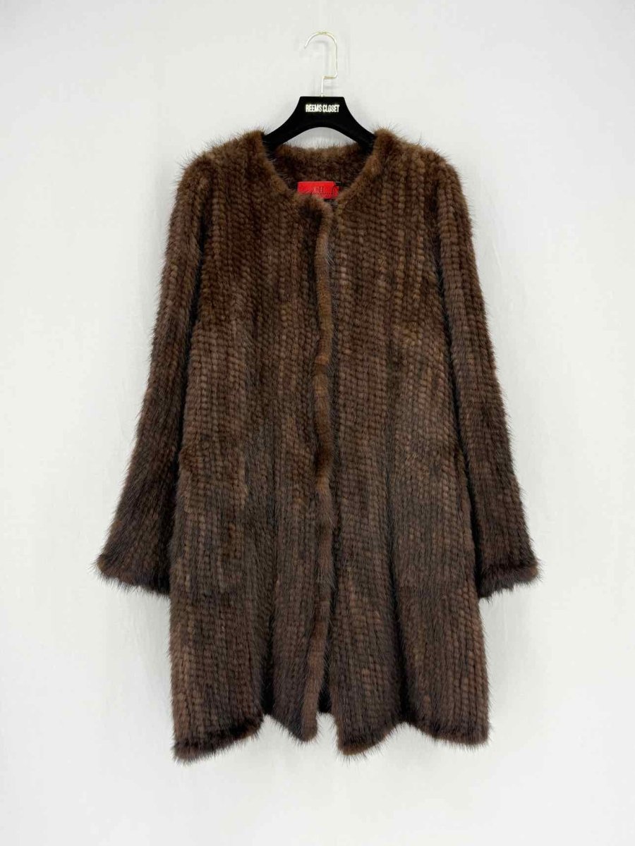 Pre - loved CAROLINA HERRERA Mink Brown Size Large Coat at Reems Closet