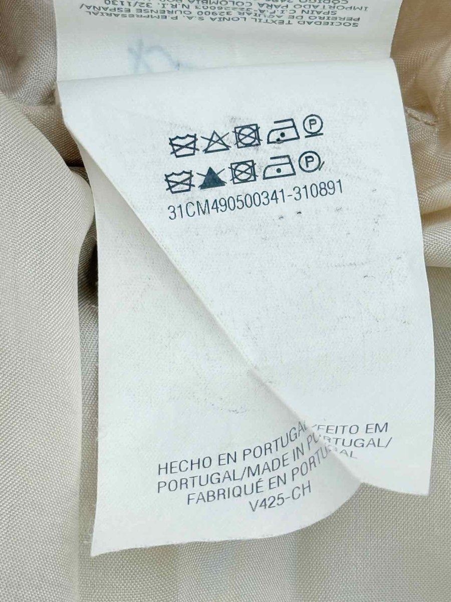 Pre - loved CAROLINA HERRERA Pink Multicolor Size US 10 Mini Skirt at Reems Closet