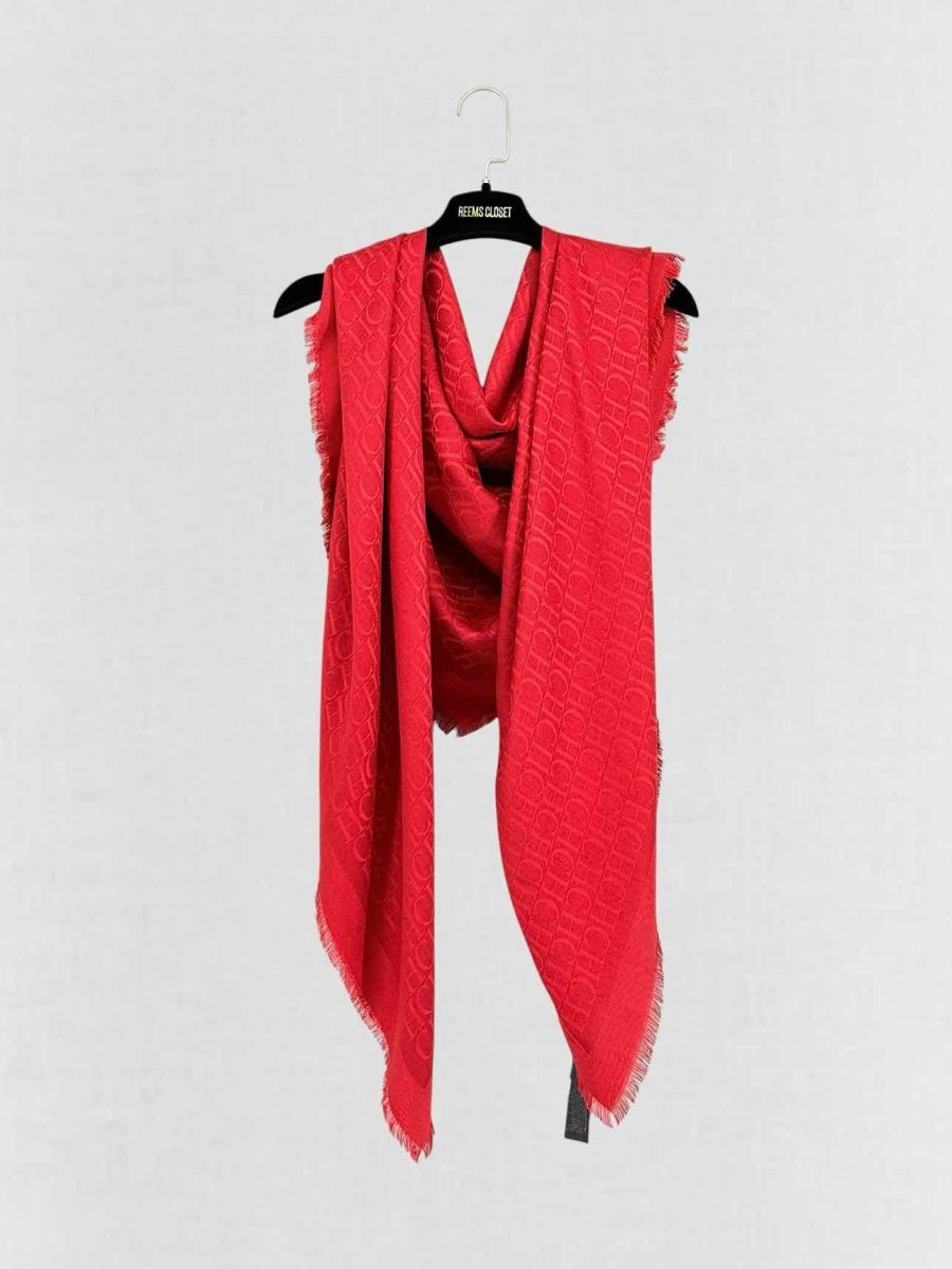 Pre - loved CAROLINA HERRERA Red Jacquard Shawl at Reems Closet